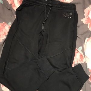 ABERCROMBIE & FITCH - joggers